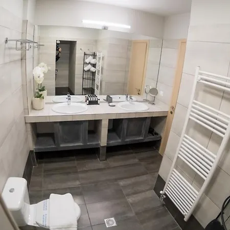 Appartement Connect & *
